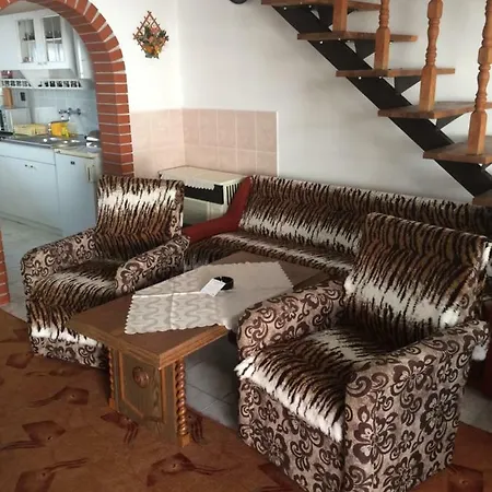 Leda Apartman Apartment Harkany