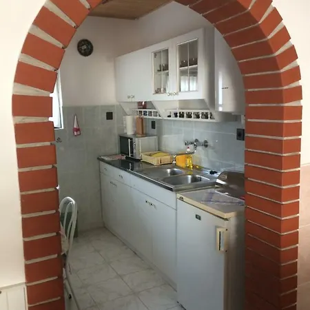 Leda Apartman *