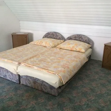 Leda Apartman